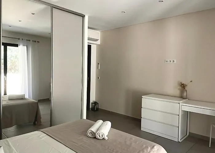 Casanota De 200m2 Avec Piscine Privee * 维琪奥港