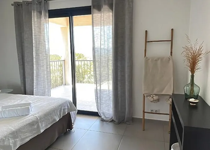 Casanota De 200m2 Avec Piscine Privee 别墅