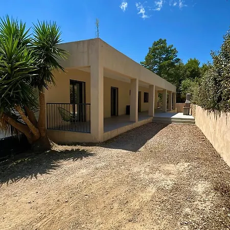Villa Casanota De 200m2 Avec Piscine Privee