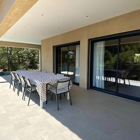 Villa Casanota De 200m2 Avec Piscine Privée Porto Vecchio