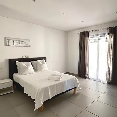 Casanota De 200m2 Avec Piscine Privée Villa *