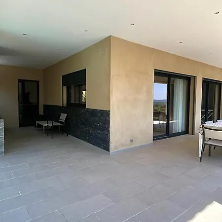 Villa Casanota De 200m2 Avec Piscine Privée Porto Vecchio