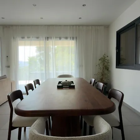 Casanota De 200m2 Avec Piscine Privee