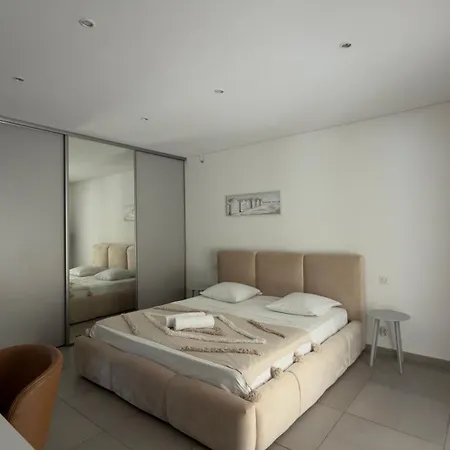 Casanota De 200m2 Avec Piscine Privee Villa