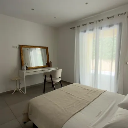 Casanota De 200m2 Avec Piscine Privee * Porto-Vecchio (Corsica)