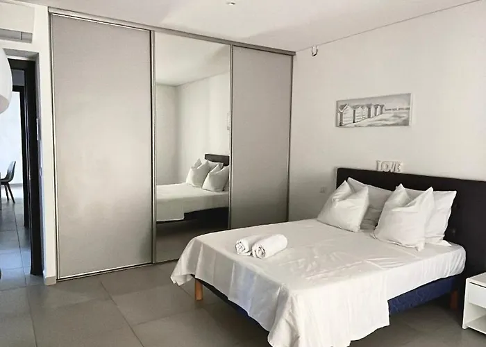 Casanota De 200m2 Avec Piscine Privee * Porto-Vecchio (Corsica)