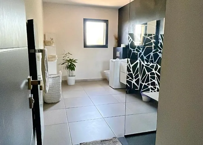 Casanota De 200m2 Avec Piscine Privee Porto-Vecchio (Corsica)